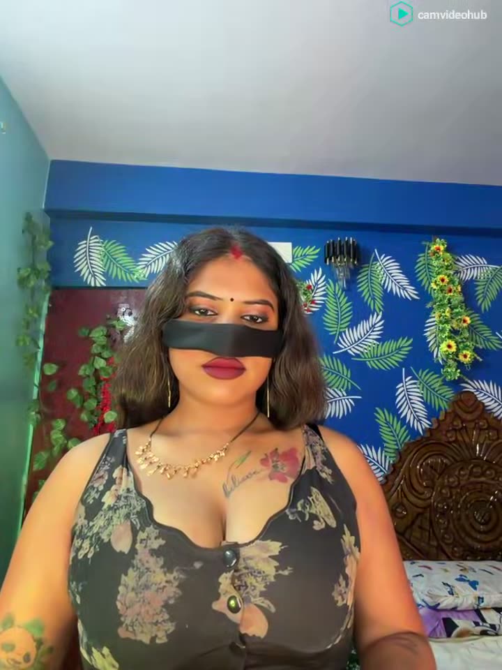 v_hot_sweti