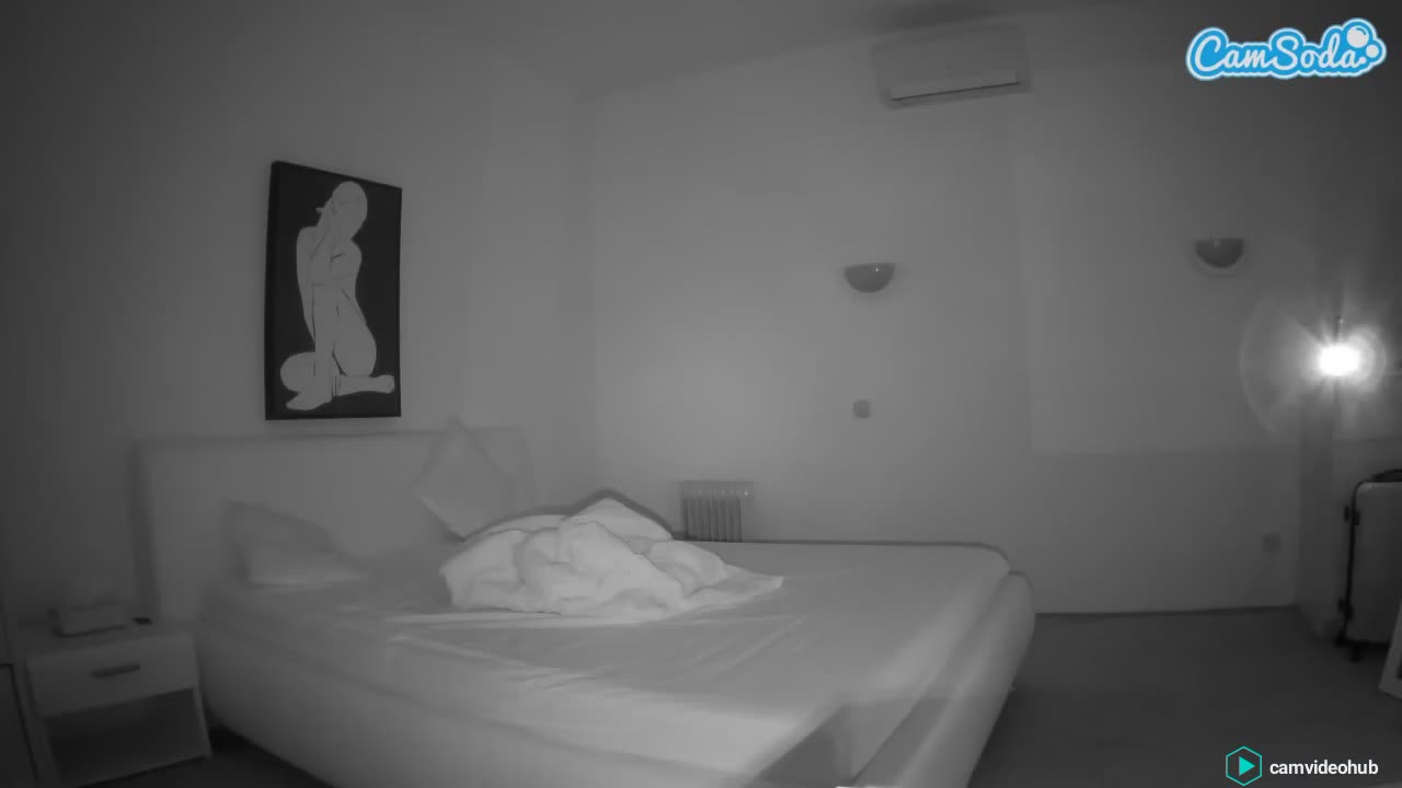 voyeurcam_julmodels_reallife_2